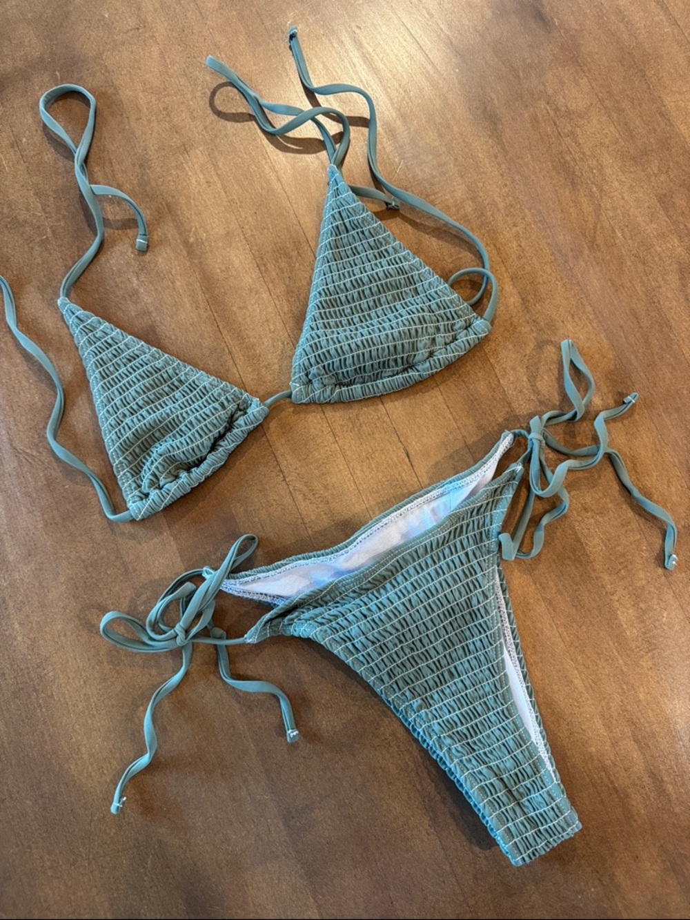 Ribbed Green Bikini